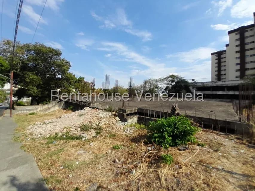 Terreno (Residencial) en Venta en Sector Sucua, Miranda