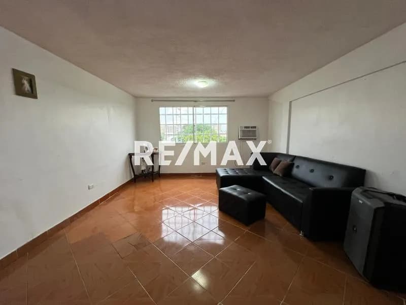 Apartamento en venta en la Urbanización San Francisco, Avenida 35, San Francisco