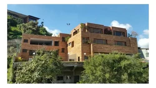 Venta Casa 850m2 Lomas De Las Mercedes