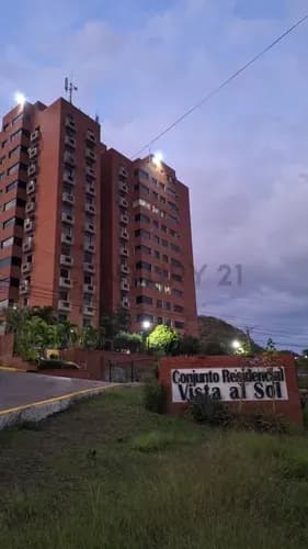 Apartamento En Alquiler Conjunto Residencial Vista Al Sol. Cerro Amarillo. Plc
