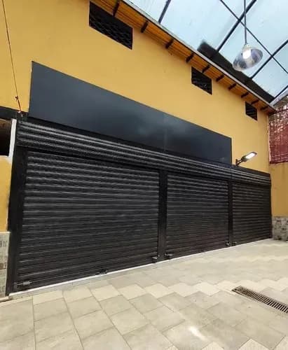 Local Comercial En Alquiler C.c. M&m, Mercado Los Goajiros
