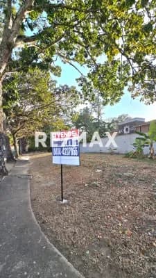 Parcela unifamiliar en venta