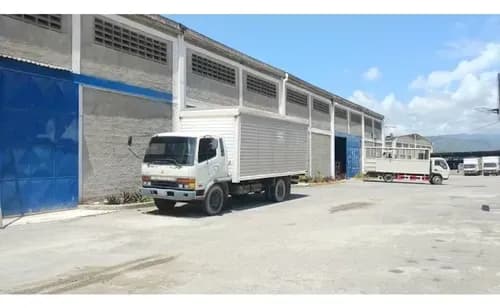 Vendo Complejo Industrial 6400m2 Guatire 0327