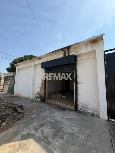 Local comercial en Venta Urb. Los Olivos