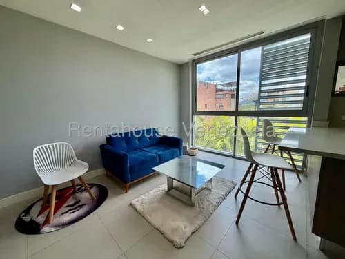 Apartamento En Venta En La Castellana Planta Electrica Amoblado Remodelado