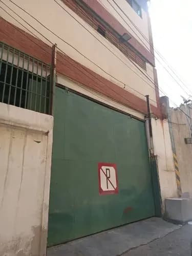 Se Alquila Galpón San Martin Wsuarez