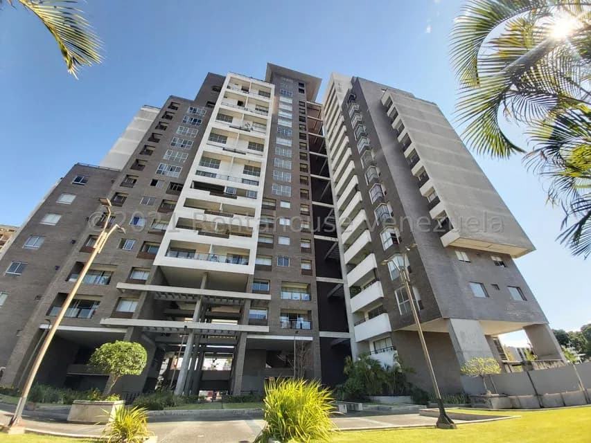 Apartamento (1 Nivel) en Venta en Zona Este, Lara