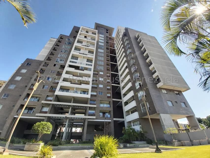 Apartamento (1 Nivel) en Venta en Zona Este, Lara