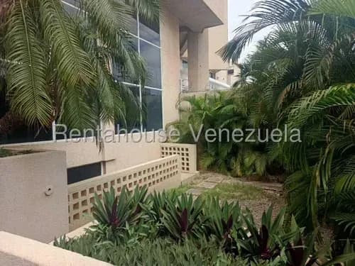 Adl. En Alquiler Apartamento Amoblado Con Planta Sector Bellas Artes Maracaibo