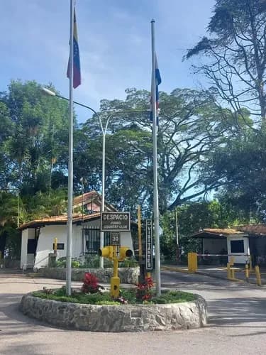 Casa En Alquiler El Junquito El Junko Country Club