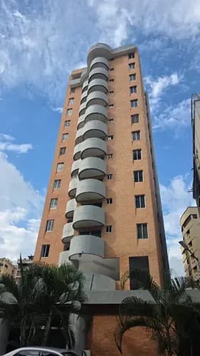 En Alquiler Apartamento Urb Sabana Larga Res Retama Rp.