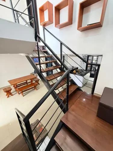 En Venta: Hermosa Casa Ampliada Y Remodelada Totalmente Amoblada Con Agua De Pozo Y Área De Parrillera Urbanización Lomas De La Hacienda, San Diego Jg-dr