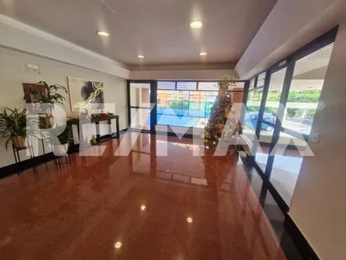 Venta De Apartamento Amoblado En Las Mesetas