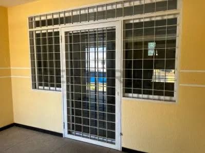 LOCAL COMERCIAL EN ALQUILER C.C DORAL CENTER