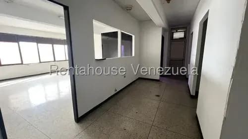 Milagros Inmuebles Oficina Alquiler Barquisimeto Lara Zona Centro Economica Comercial Economico Código Inmobiliaria Rent-a-house 26-10050