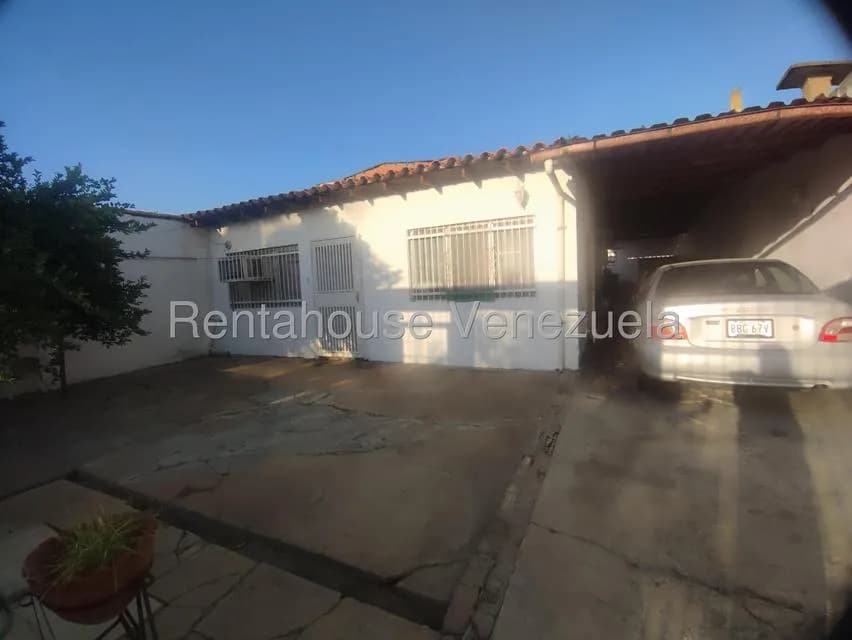 Casa (1 Nivel) en Venta en Tricentenaria, Anzoategui