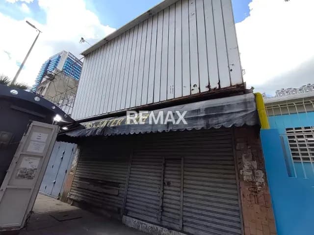 LOCAL COMERCIAL EN VENTA EN LA CANDELARIA, CARACAS, ESTRUCTURA PARA CLINICA