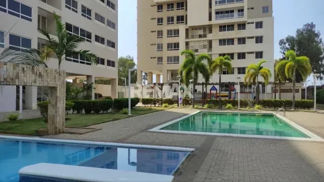 Bello Apartamento en Alquiler en Conjunto Residencial Plaza Campos Av 2 El Milagro Maracaibo Zulia
