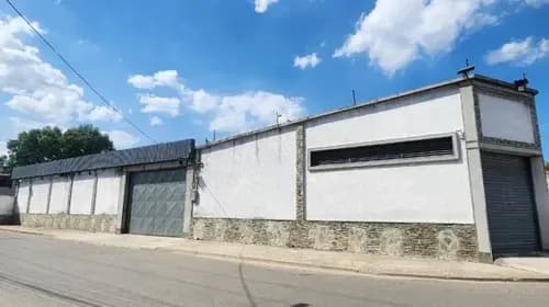 Maria Gabriela Garcia Inzitu Realtors Vende Complejo Industrial Santa Rosa Valencia Solo Clientes Directos M.b