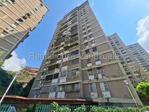 Oportunidad, Apartamento En Venta En El Paraiso. Belkis 26-14025