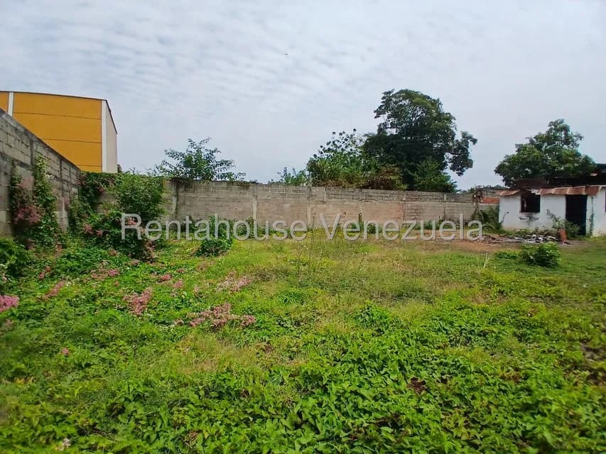 Terreno en venta - $225k