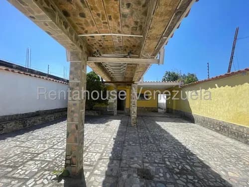 Mdoerna Amplia Casa En Alquiler En El Limon Patio Estacionamiento Estef 26-17313