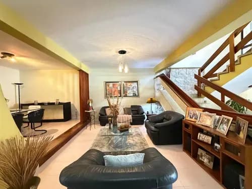 * Josefina Toledo Vende Impecable Casa En La Trigaleña, 471m2, Seguridad, Bellas Áreas Sociales, Planta 10.000 Kva, 325374