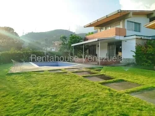 Casa Con Piscina Los Rauseos El Limón Maracay 25-22789 Ki