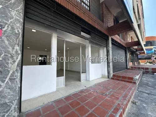 Raíza Suárez Alquila 2 6 1 4 6 1 2 Imponente Local De 2 Niveles Destaca Por Su Amplitud, Ideal Para Empresas Que Buscan Proyectar Una Imagen De Solidez Y Vanguardia, Este De Barquisimeto