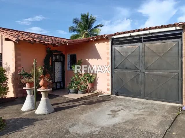 Se Vende Casa en Urbanización Flamboyan