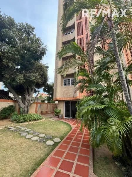 Apartamento Edificio La Esmeralda
