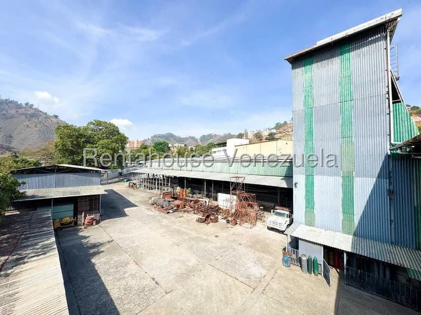 Comercial (Galpon - Deposito) en Venta en El Valle, Distrito Metropolitano