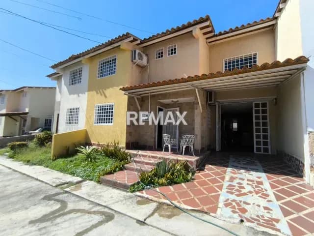 ALQUILO CASA EN URB VILLA ROCA EN CABUDARE