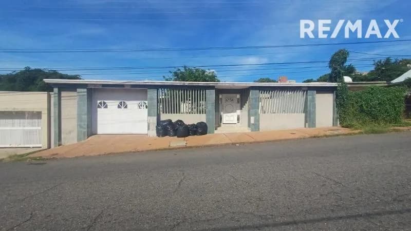 Casa Comercial Maracaibo, sector Santa Maria