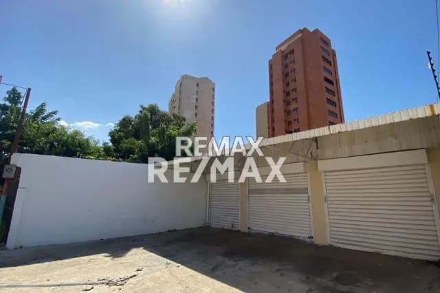 Local en Alquiler Cecilio Acosta