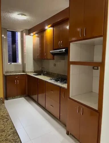 Veracasa Inmobiliaria Alquila Apartamento En Tulipan San Diego Jm-1