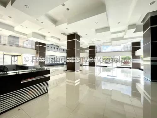 % Rafael Gamarra Ofrece En Venta Espectacular Oficina En Barquisimeto Zona Este, 2f19029, En Optimas Condiciones, Con Mas De 90m2, Y Acabados Modernos. Contactame!