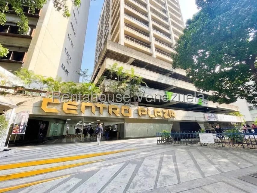 Comercial (Galpon - Deposito) en Venta en Los Palos Grandes, Distrito Metropolitano