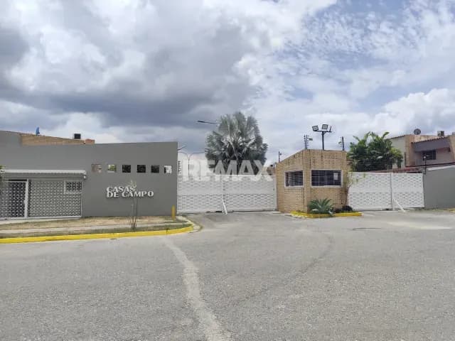 CASA DE LUJO ACTUALIZADA EN VENTA, CASA DE CAMPO, SAN DIEGO