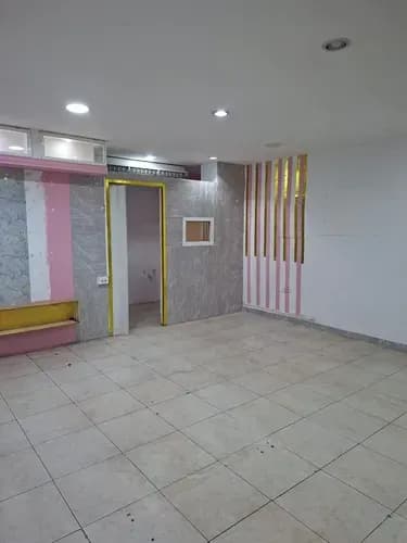 Local En Alquiler En El Centro Comercial Galerias Plaza Av Bolivar Maracay 36 Mt2 Con Baño