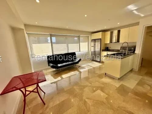 Sb Lindo Apartamento En Alquiler De 55m2, Completamente Amoblado Y Ubicado En La Urbanizacion El Rosal.