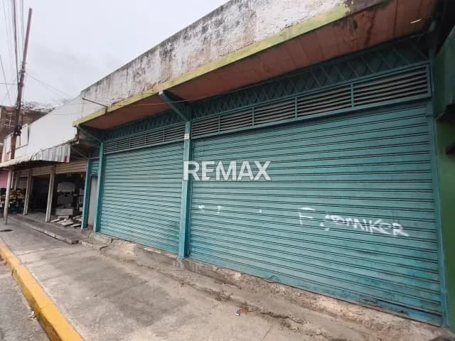 LOCAL COMERCIAL EN ALQUILER