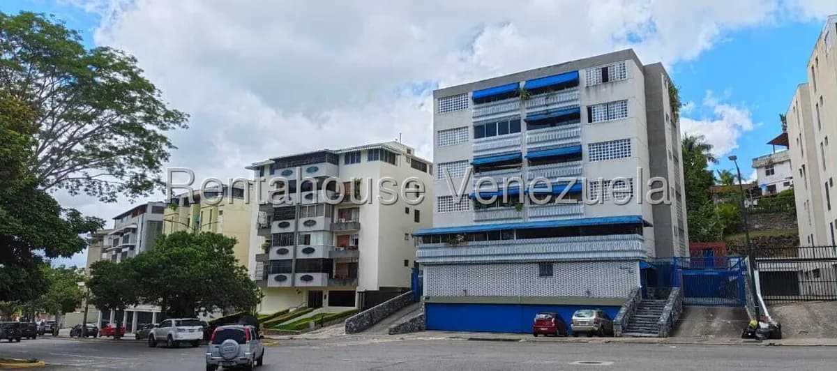 Apartamento (1 Nivel) en Alquiler en Cumbres de Curumo, Distrito Metropolitano