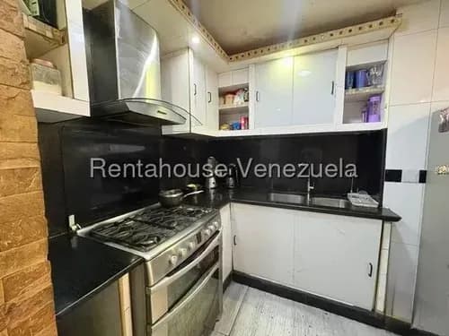 Apartamento En Venta En Altagracia. Cira Simancas Mls #26-21503