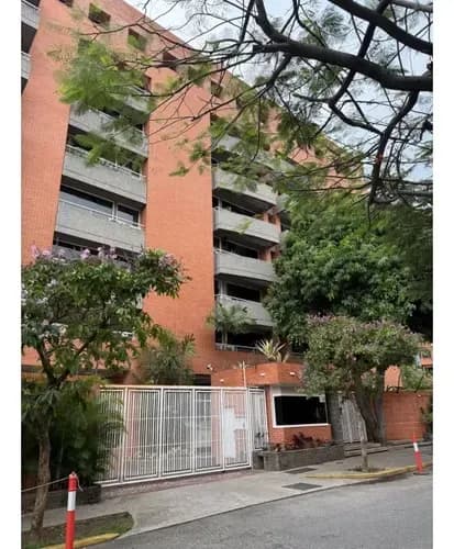 Alquiler Apto Campo Alegre 56mts2 1h 1,5 B 2pe