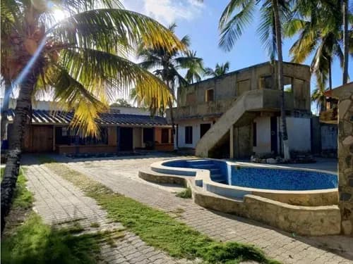 Casa Tipo Posada En Venta En Playa Norte Chichiriviche Mvm-9510264