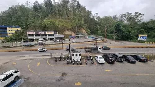 Local En Carretera Panamericana, San Antonio De Los Altos
