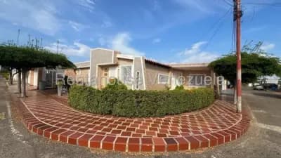 Casa en venta en zulia - $150k