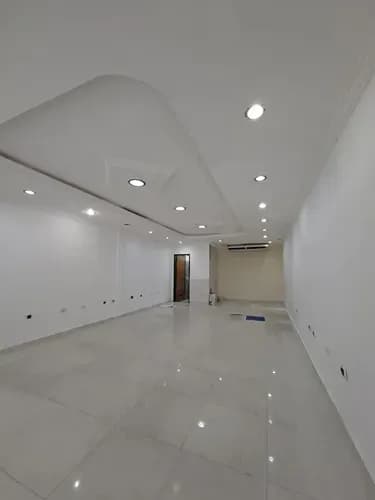 Marina Alquila Local En El Cc Metro Plaza, Los Jarales, San Diego, Carabobo. Ell-083 (sólo Clientes)