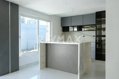 Casa A Estrenar En Venta Urb. El Bosque. Calle Cerrada.casa Con Piscina. (solo Clientes) Dm